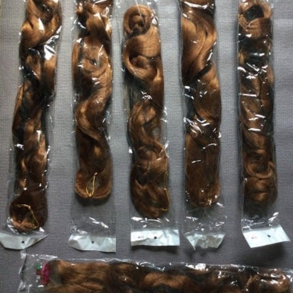 PRE STRETCHED CURLY ORANGE CROCHET HAIR